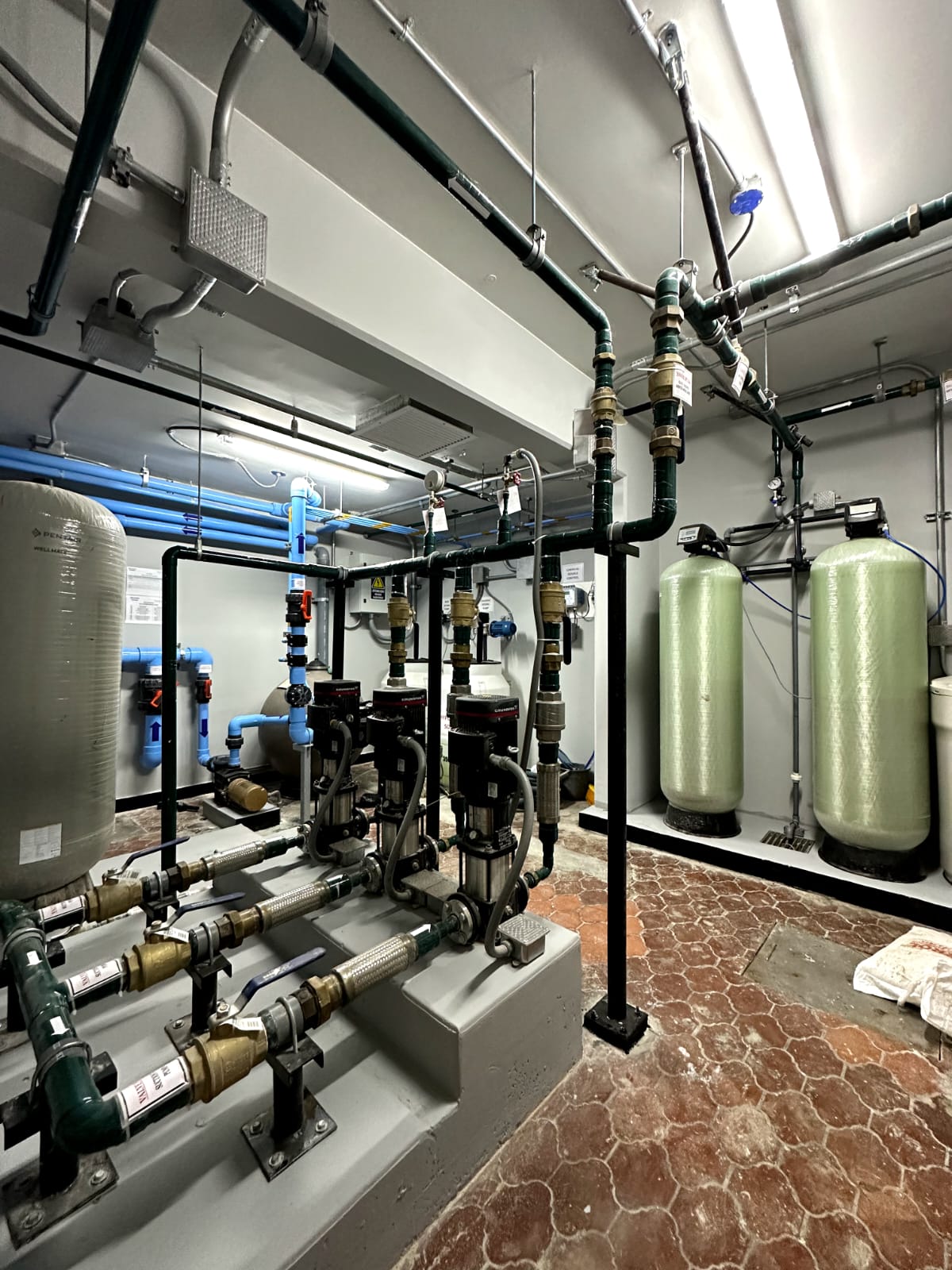 Cuarto de bombas — sede institucional — Bombeo y tratamiento